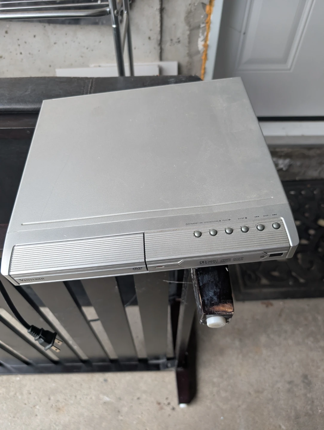 Venturer DVD Player no remote