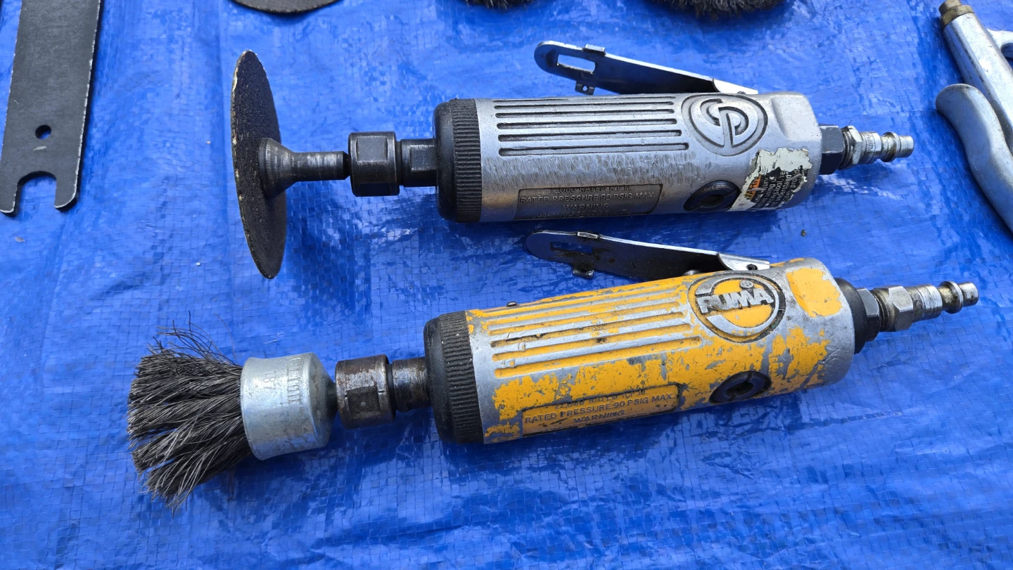 Air Die Grinder Set with Assorted Attachments - photo 2