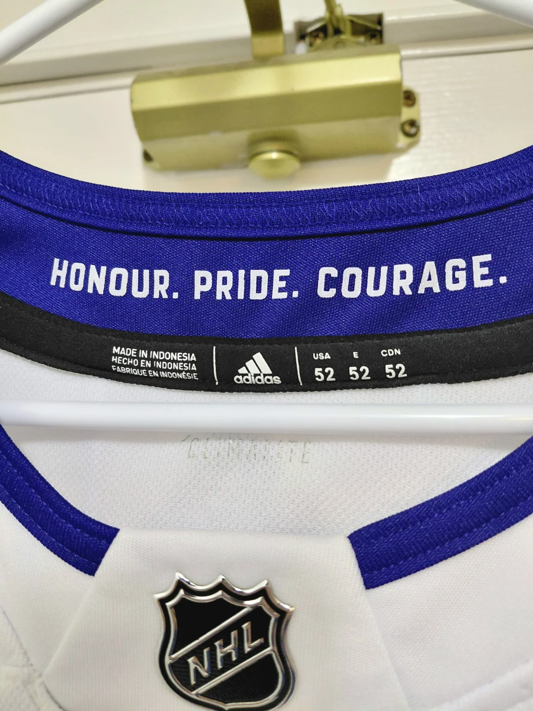 Adidas Toronto Maple Leafs Auston Matthews Jersey - photo 2
