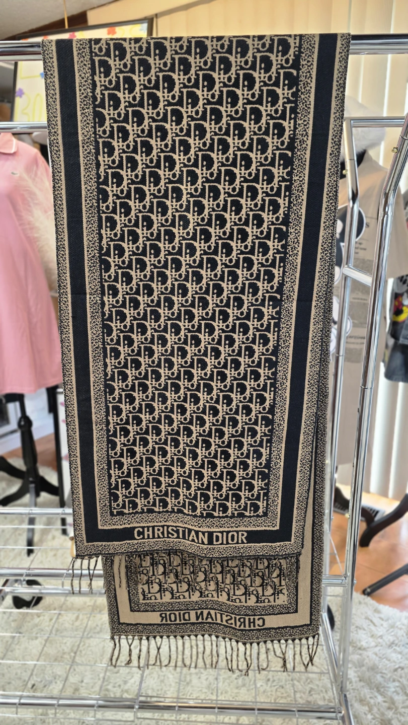 Assorted Designer Fashion Scarves - photo 4