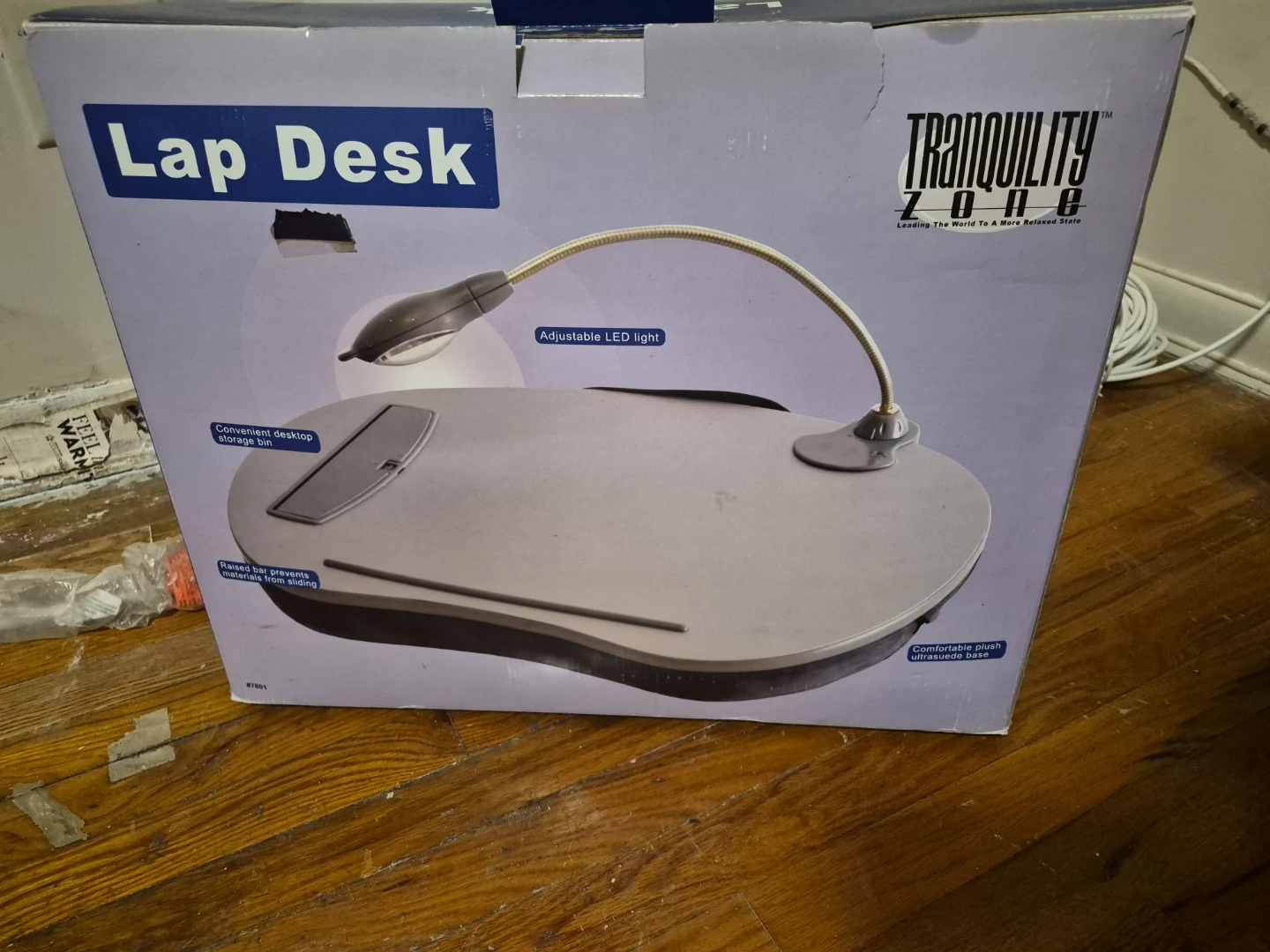 Tranquil Lap Desk with Adjustable LED Light - photo 3