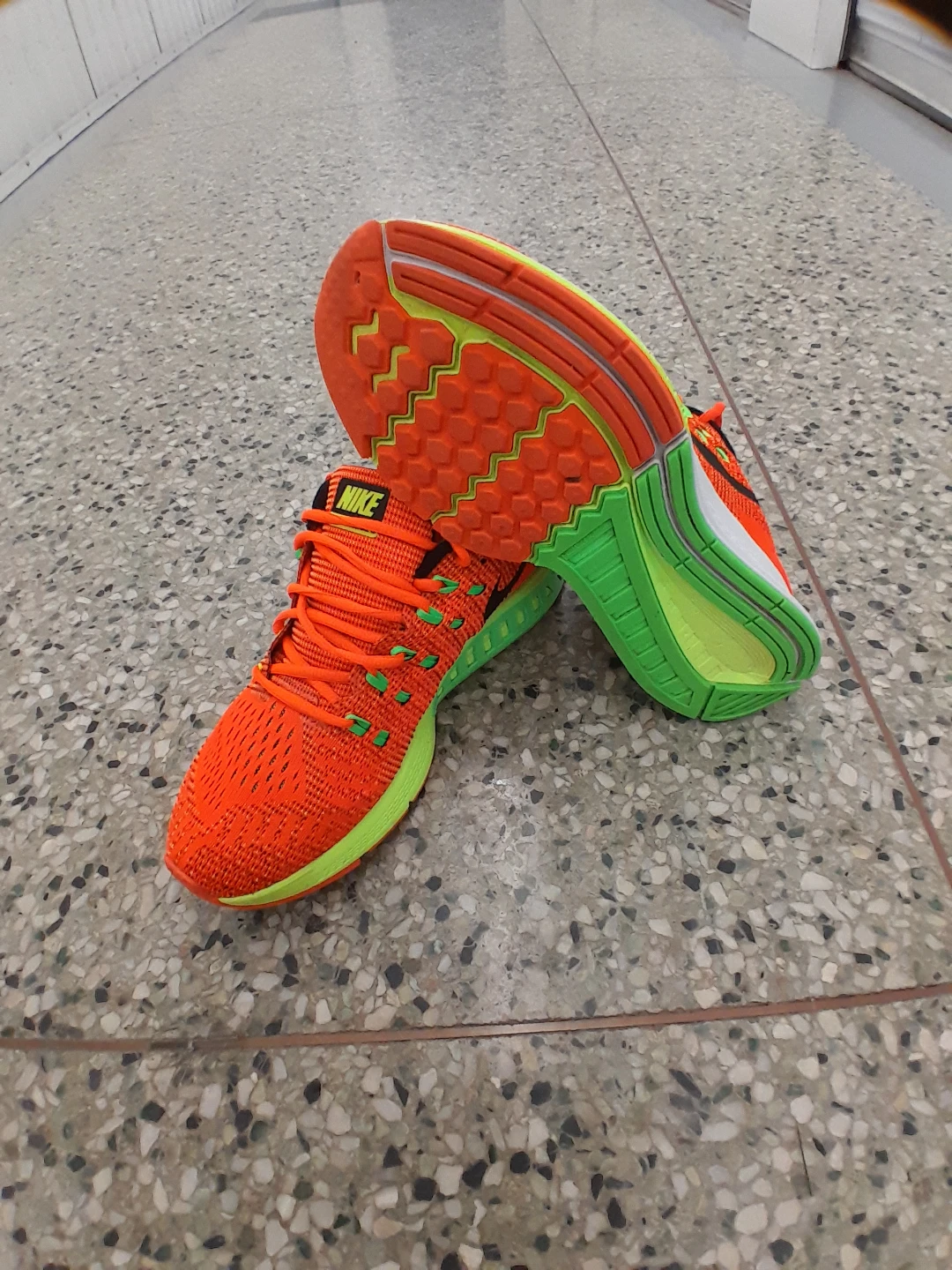 Nike Air Zoom Structure 19 Running Shoes Men's Size 10 - photo 5