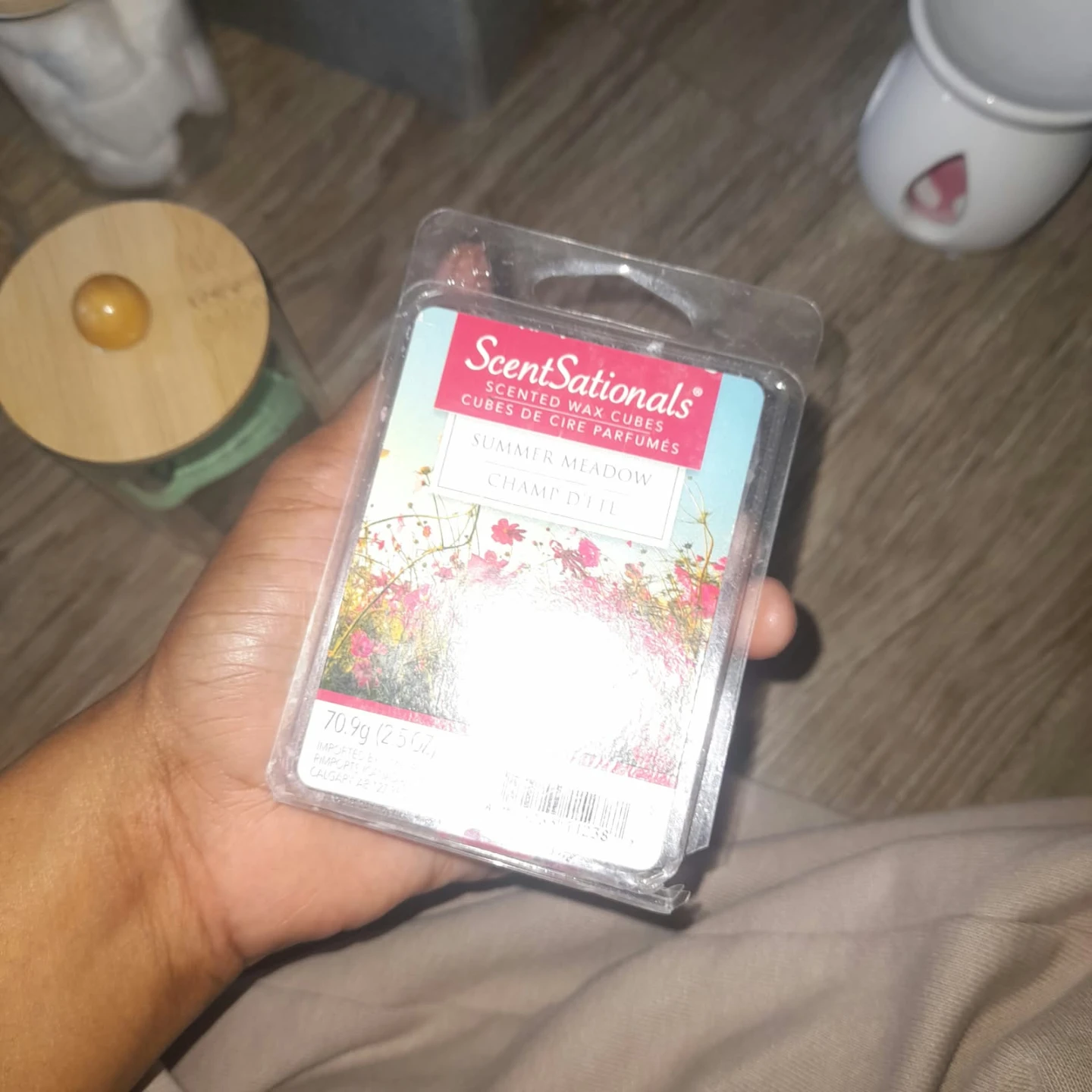 Ceramic Wax Warmer with ScentSationals Wax Melts - photo 2