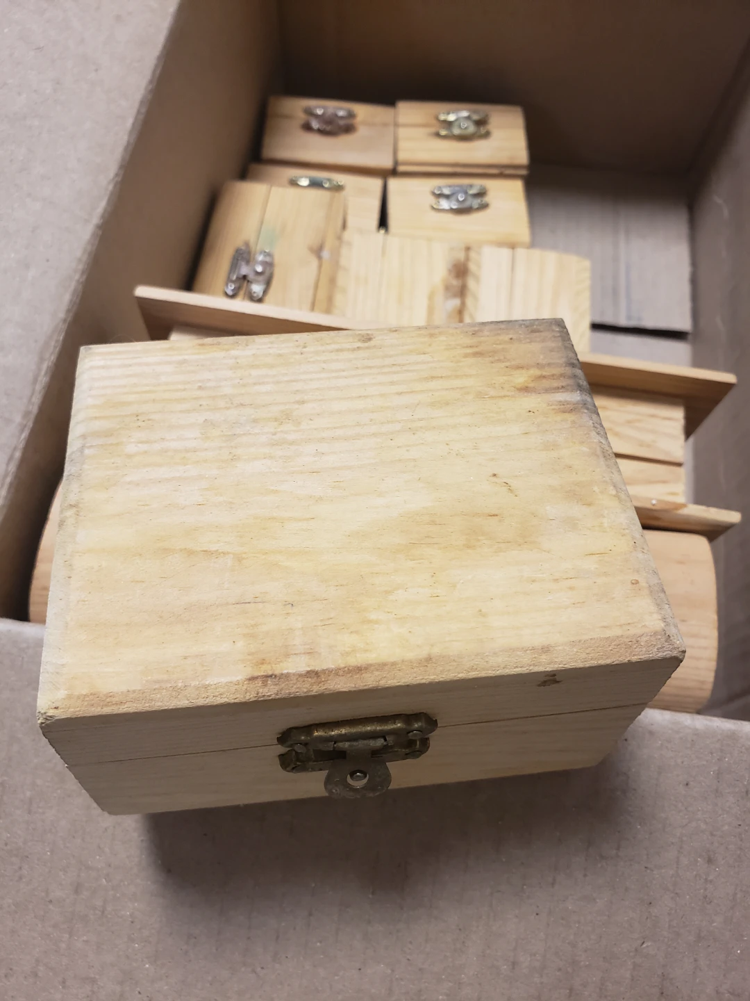 Small Wooden Storage Boxes. - photo 3