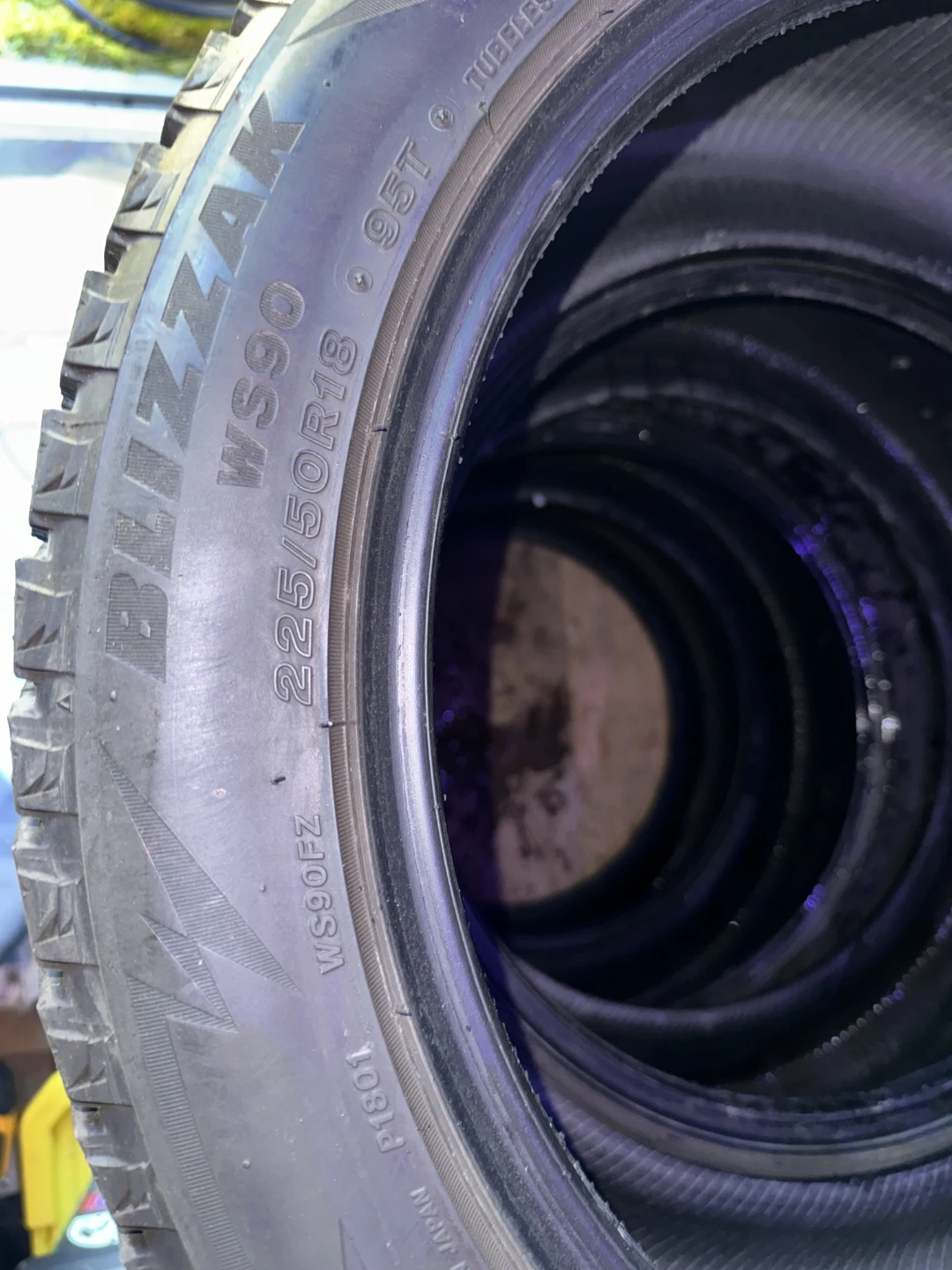 Bridgestone Blizzak WS90 Winter Tires 225/50R18