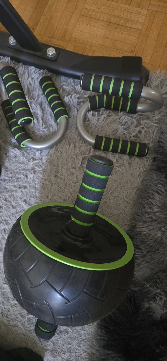 Home Gym Set with Weight Plates, Ab Roller, and Push-up Bars - photo 4