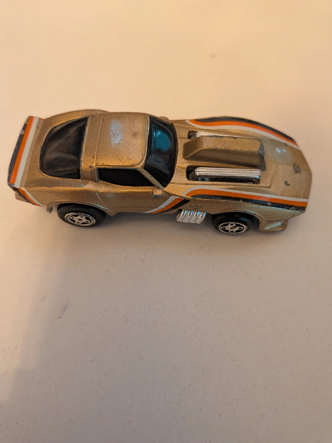 Hot Wheels Gold Corvette Stingray Toy Car - photo 3