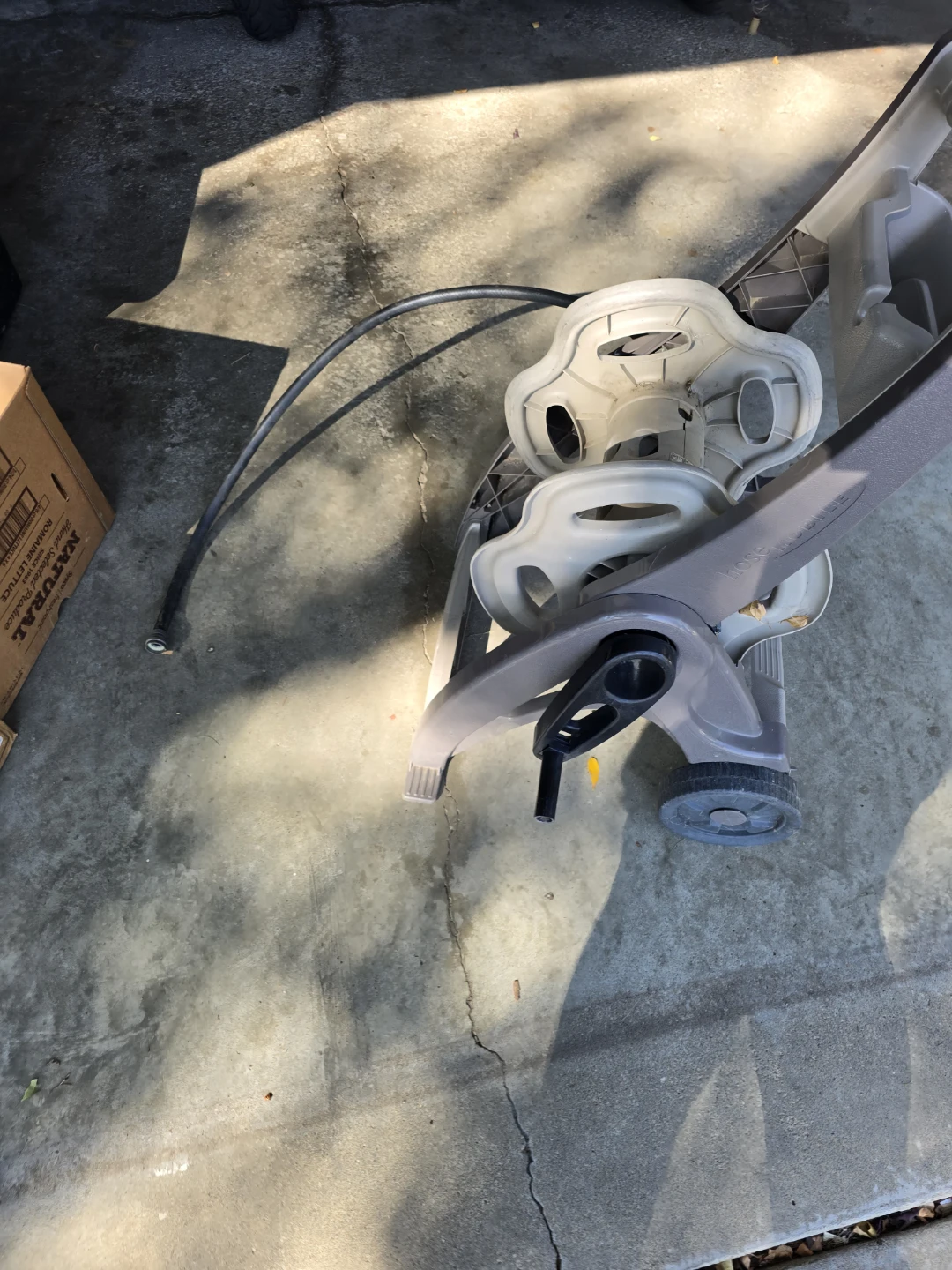 Suncast Hosemobile Hose Reel Cart