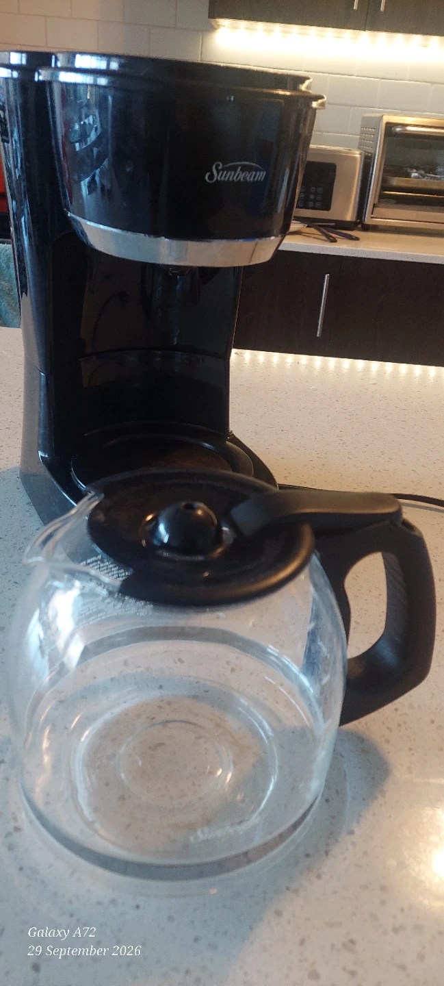 Sunbeam 12-Cup Programmable Coffee Maker - photo 2