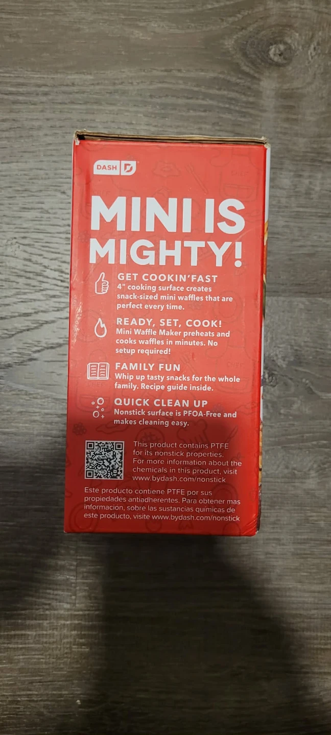 Dash Mini Waffle Maker - photo 3