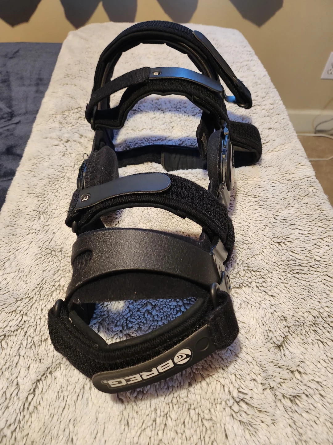 Breg Custom Knee Brace
