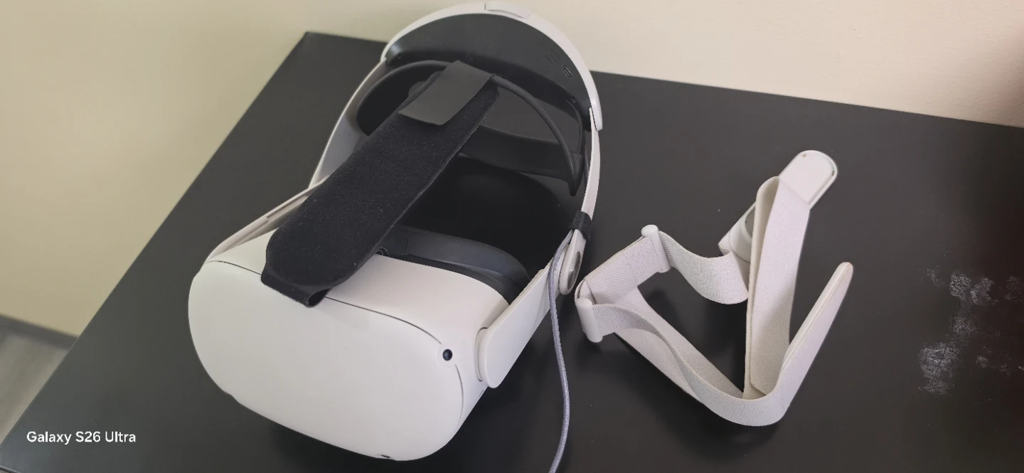 Meta Quest 2 VR Headset with Carrying Case - photo 5
