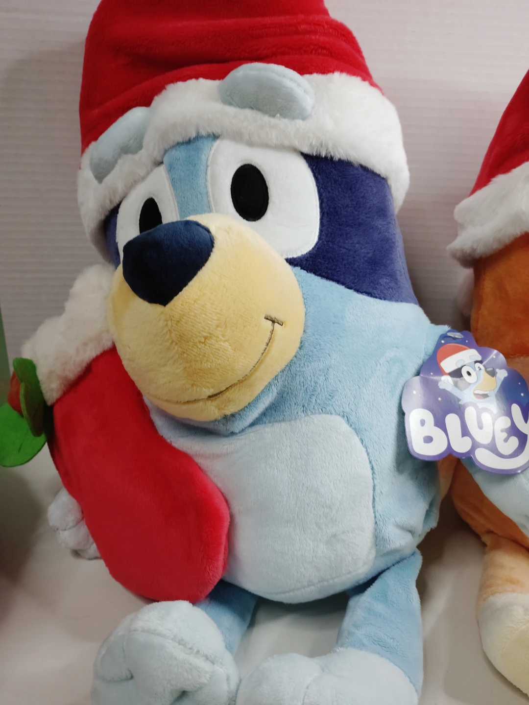 Bluey and Bingo Christmas Plush Set - photo 3