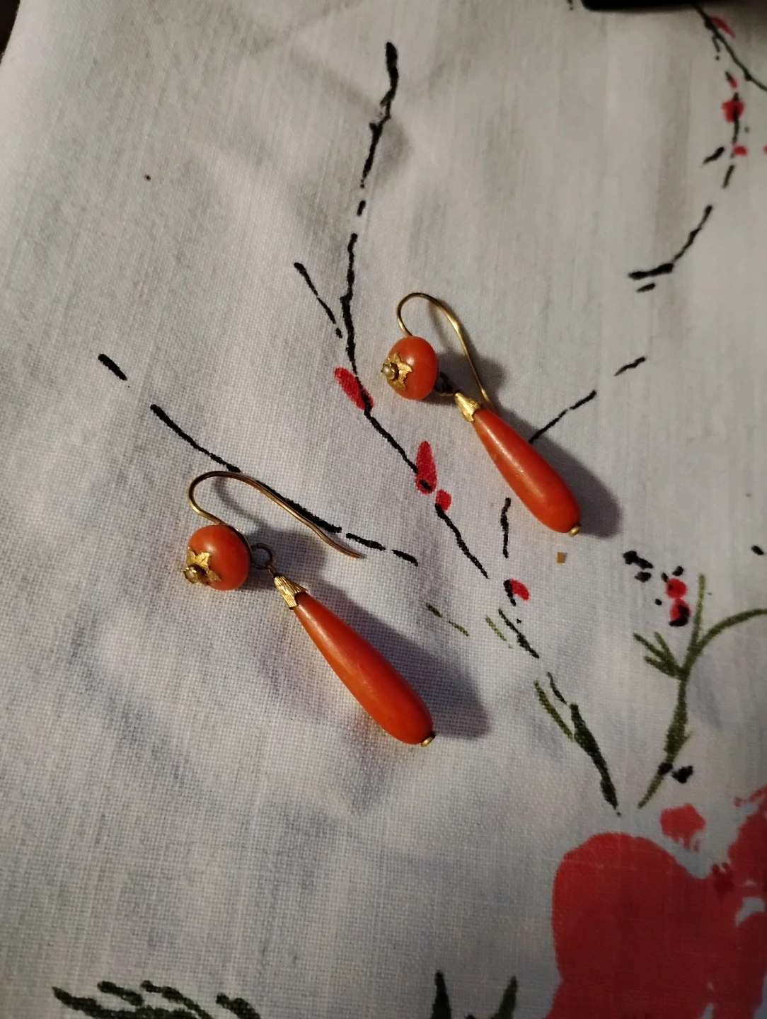 Vintage Real Gold and Red Coral Drop Earrings