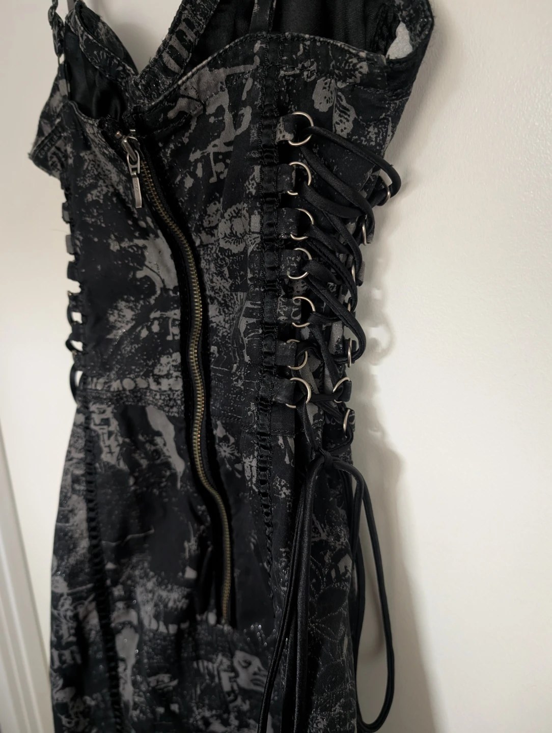 Guess Graphic Print Lace-Up Mini Dress - photo 4