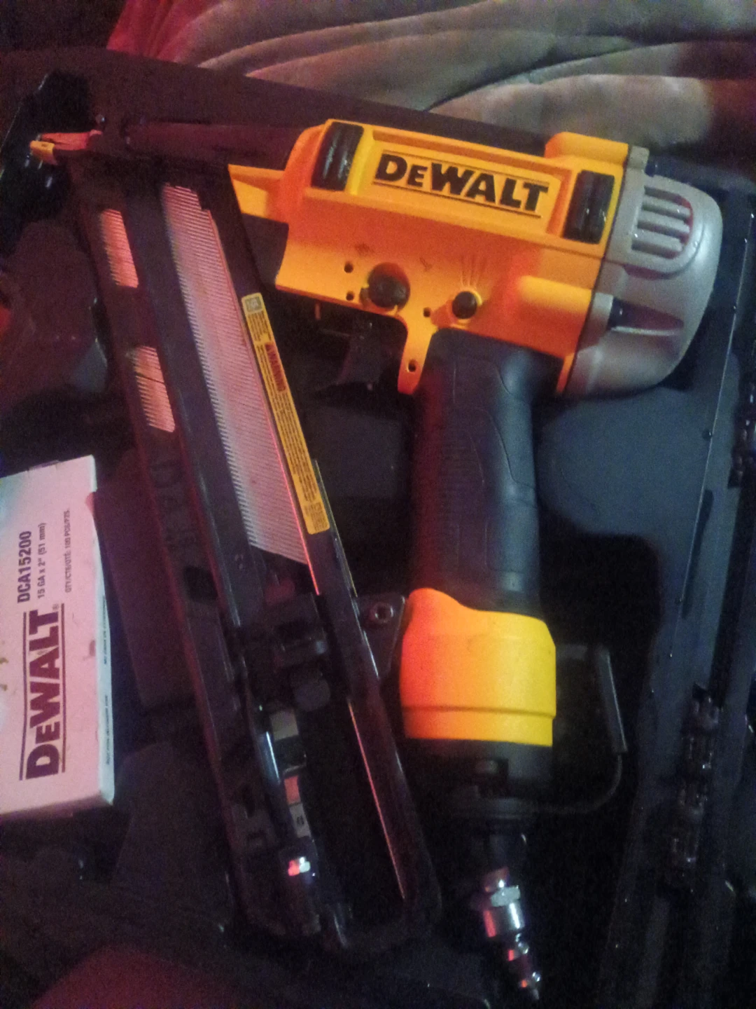 DeWalt 15 gauge  Finish Nailer
