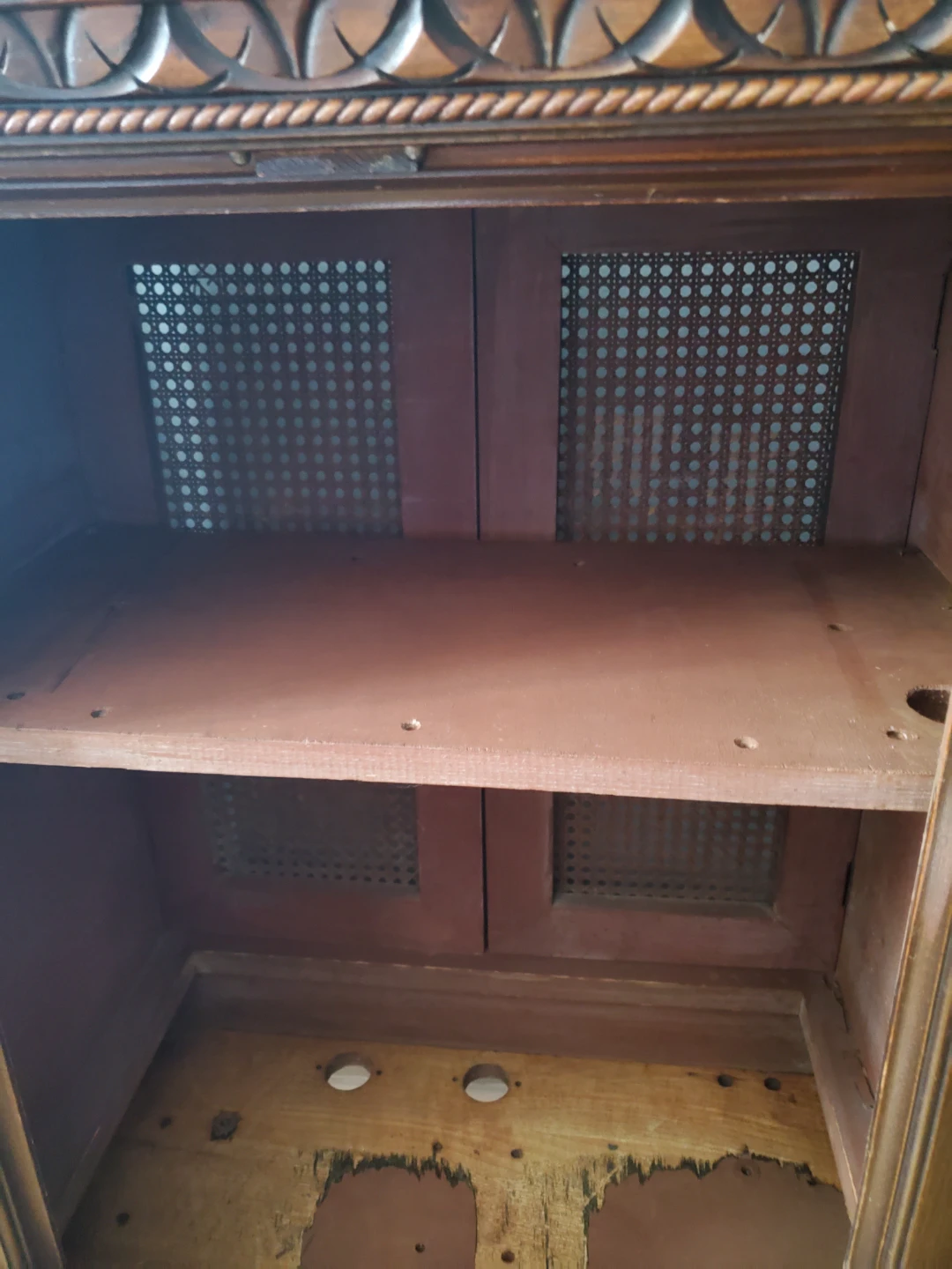 Vintage Wooden Cabinet - photo 3