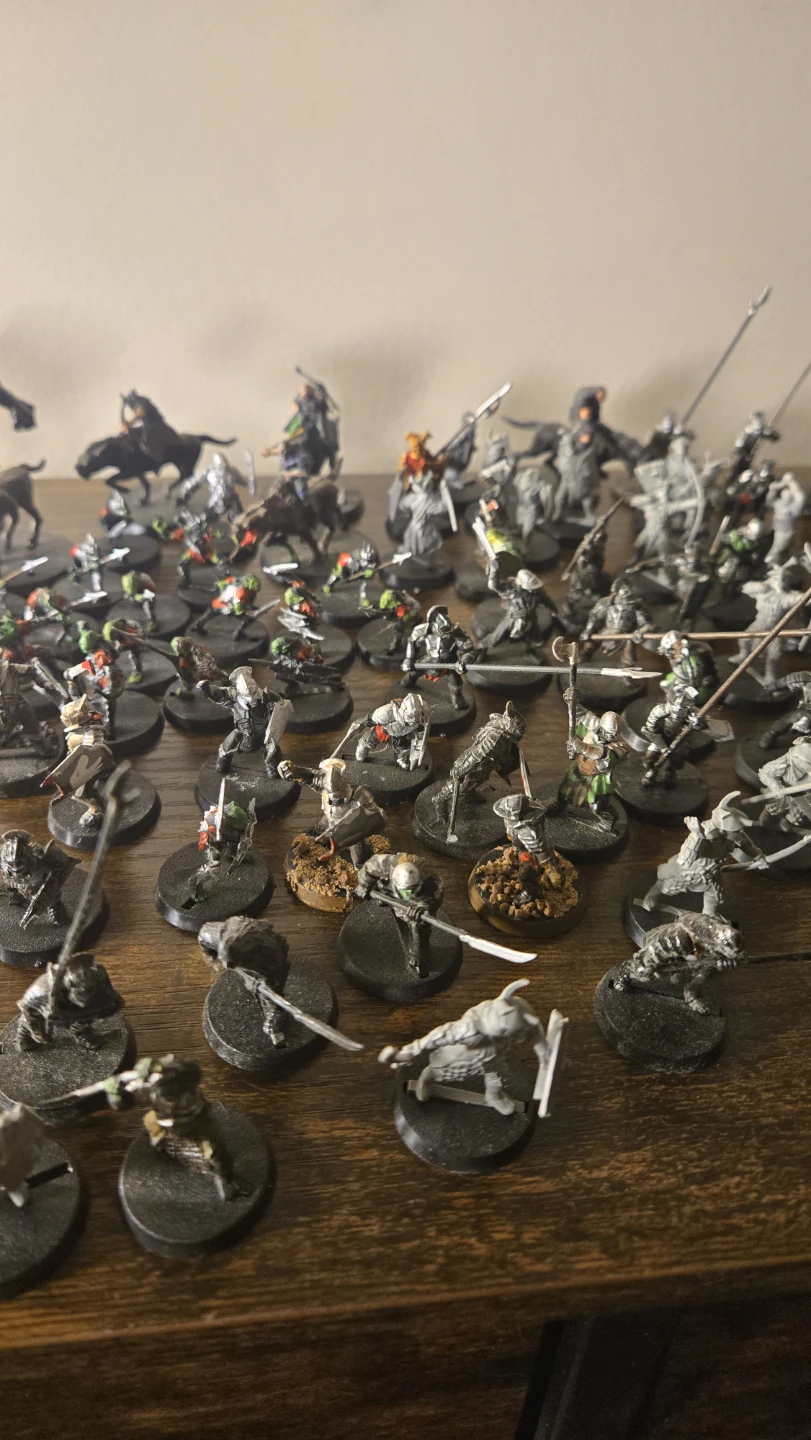 Lord of the Rings Tabletop Miniatures Collection - photo 3