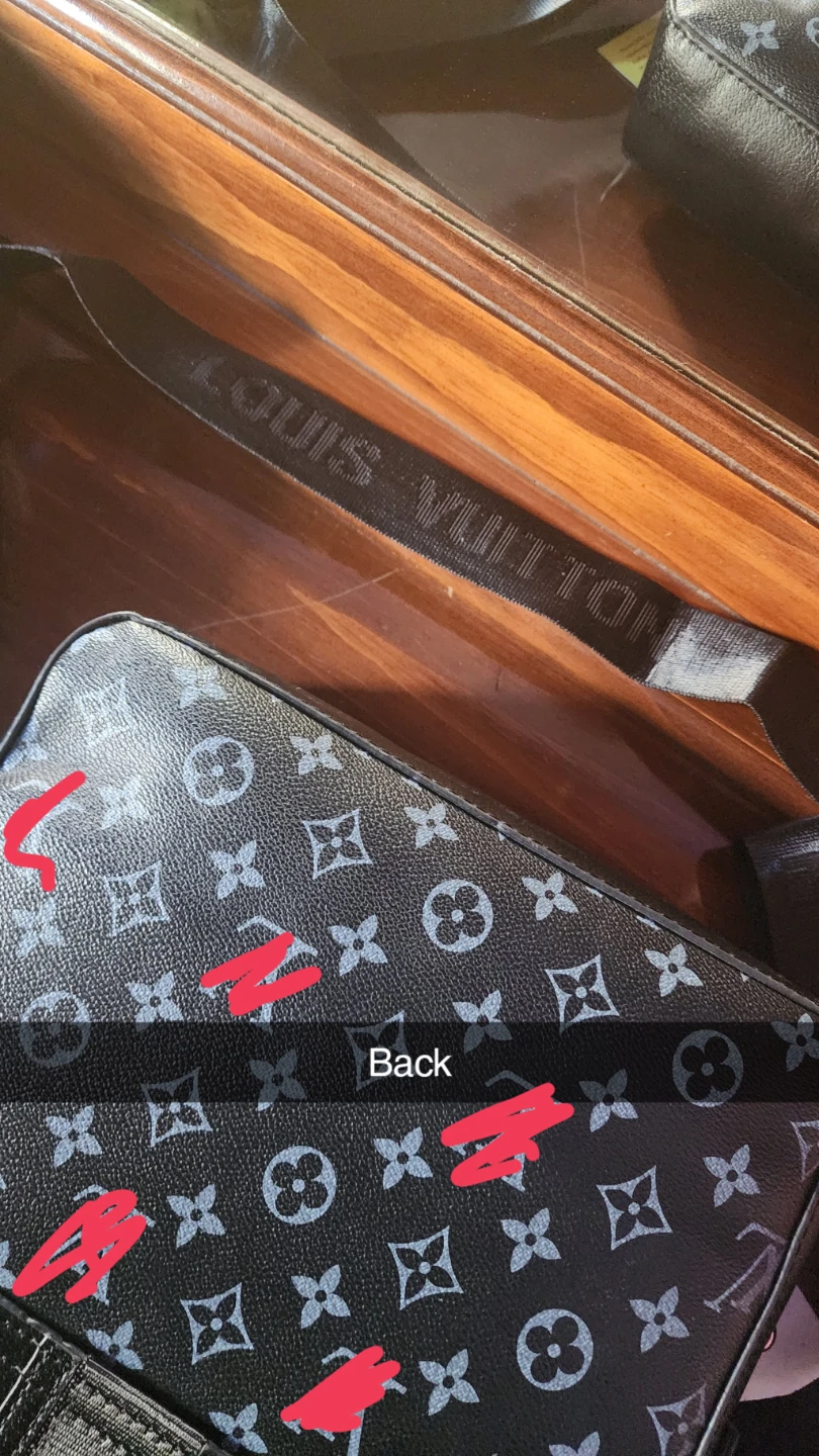 mens lv side bag - photo 2