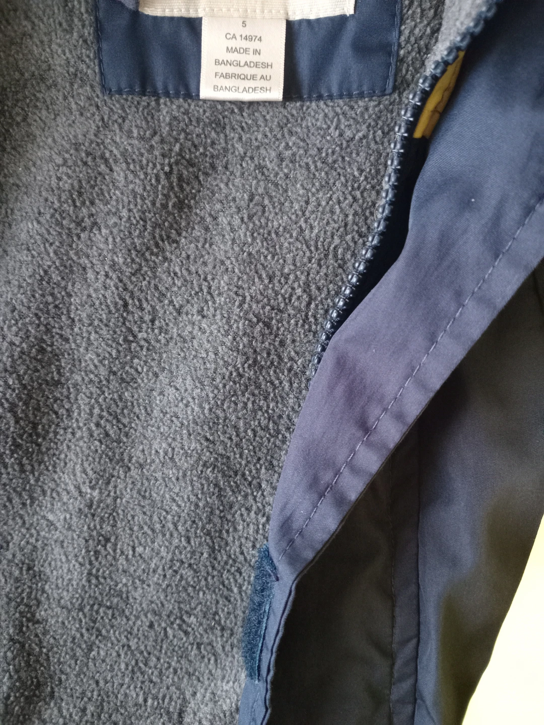 OshKosh B'gosh Jacket Size 5 - photo 3