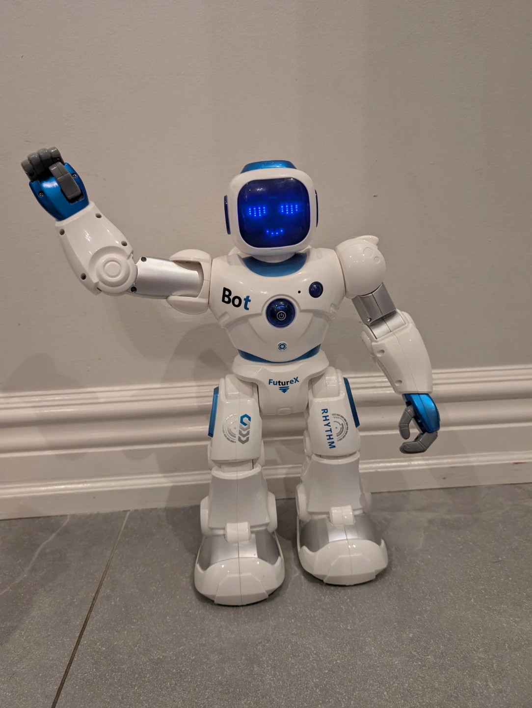 FutureX Bot Interactive Robot - photo 2