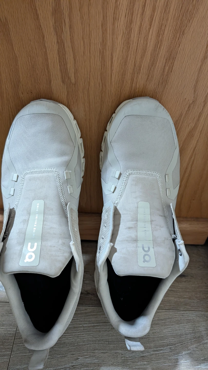 On Running Cloud 6 WP Sneakers - Size 10.5