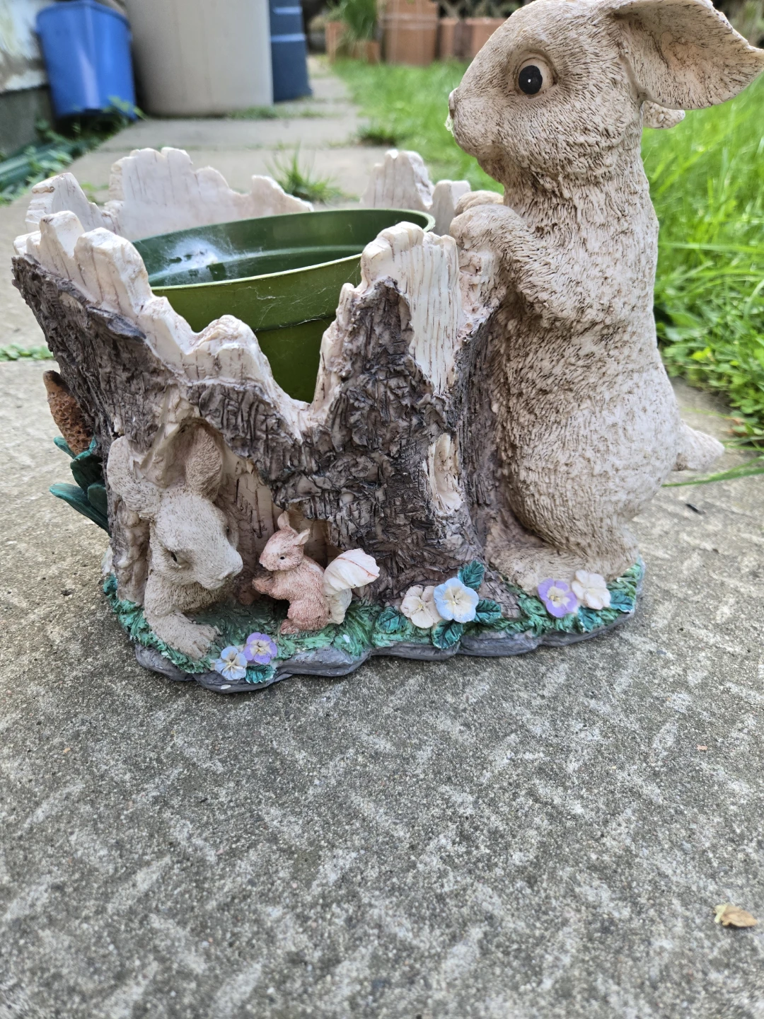 Decorative Bunny Tree Stump Planter - photo 3