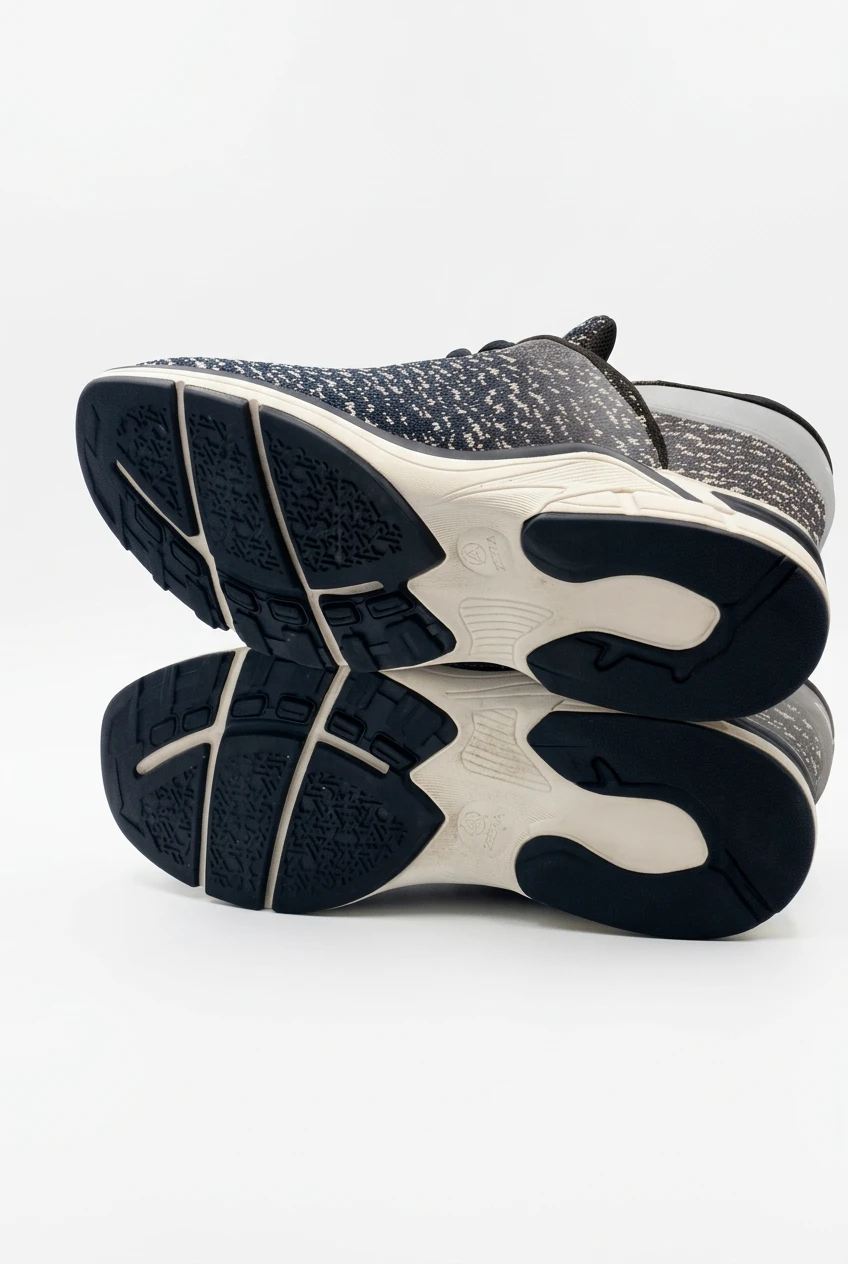 Zeba Hands-Free Midnight Blue Sneakers Size 11 - photo 4