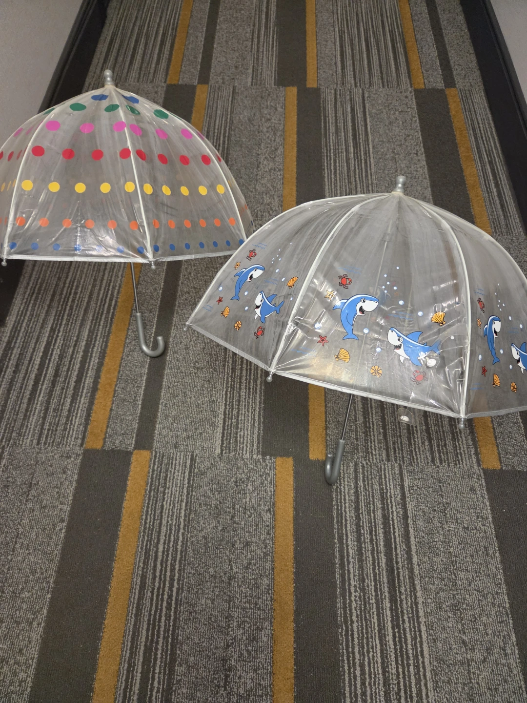 🏈Two Kids Translucent Totes Bubble Umbrellas