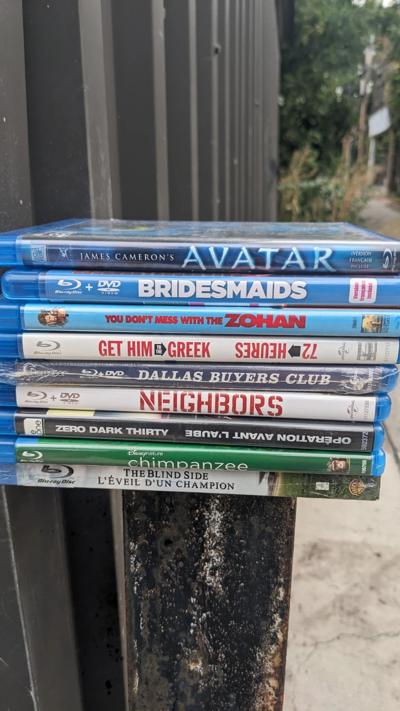 Collection of 8 Blu-ray and DVD Movies