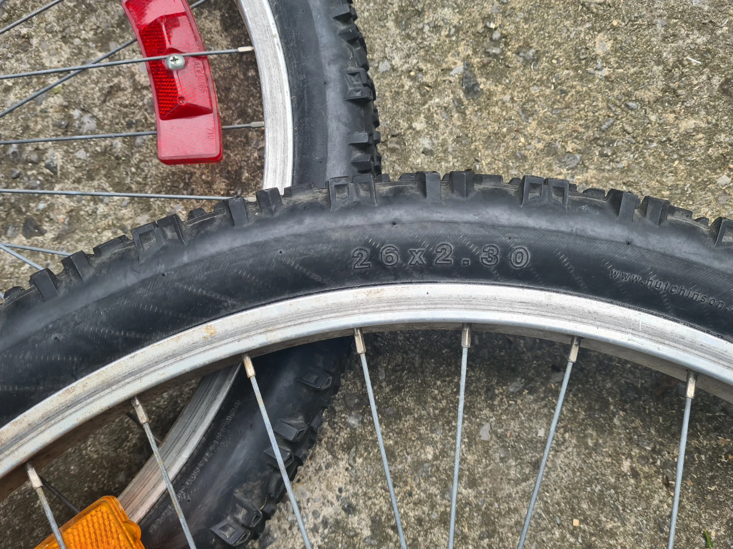 Hutchinson Spider 26 inch Bicycle Wheels - photo 2