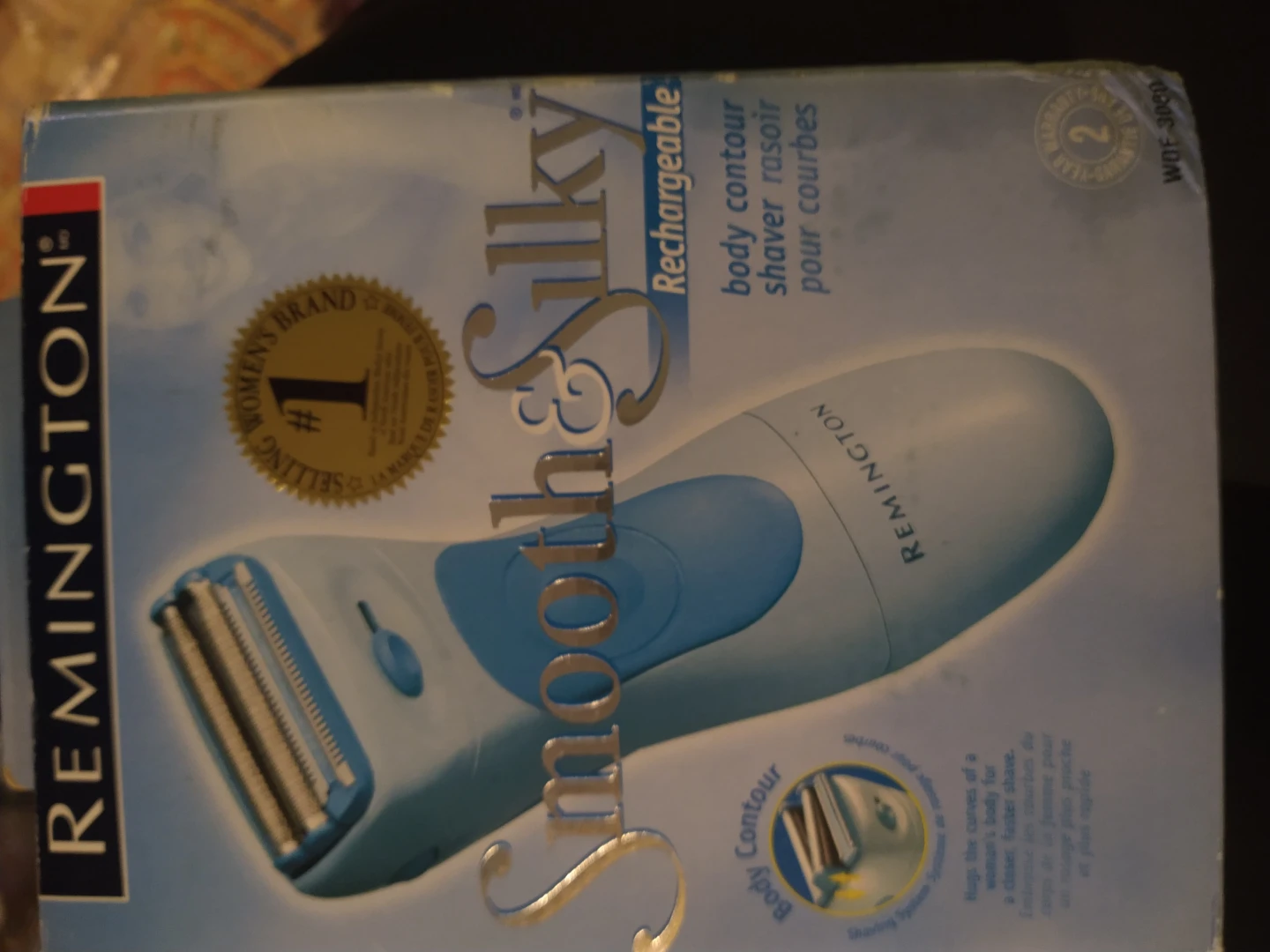 Remington Smooth & Silky Body Contour Shaver
