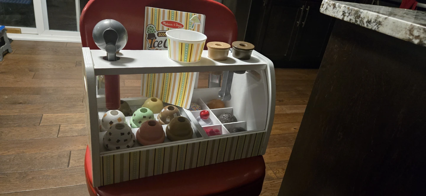 Melissa & Doug Ice Cream Counter Playset - photo 3