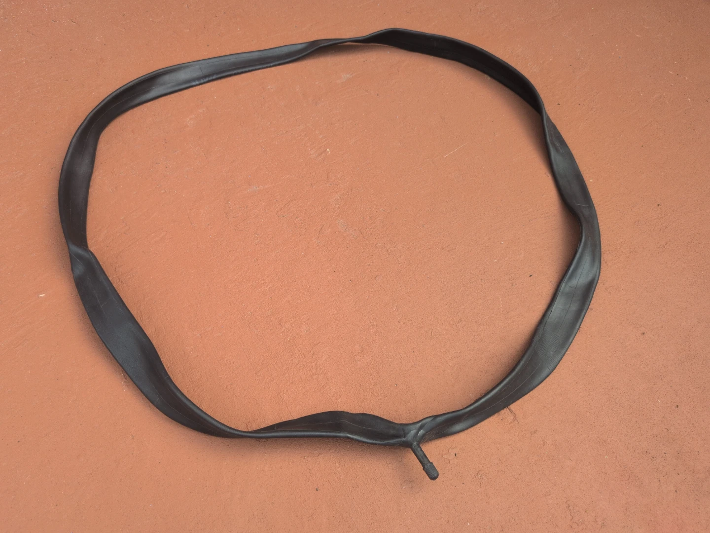 Three inner tubes for 28" (700c) bike tires - photo 3