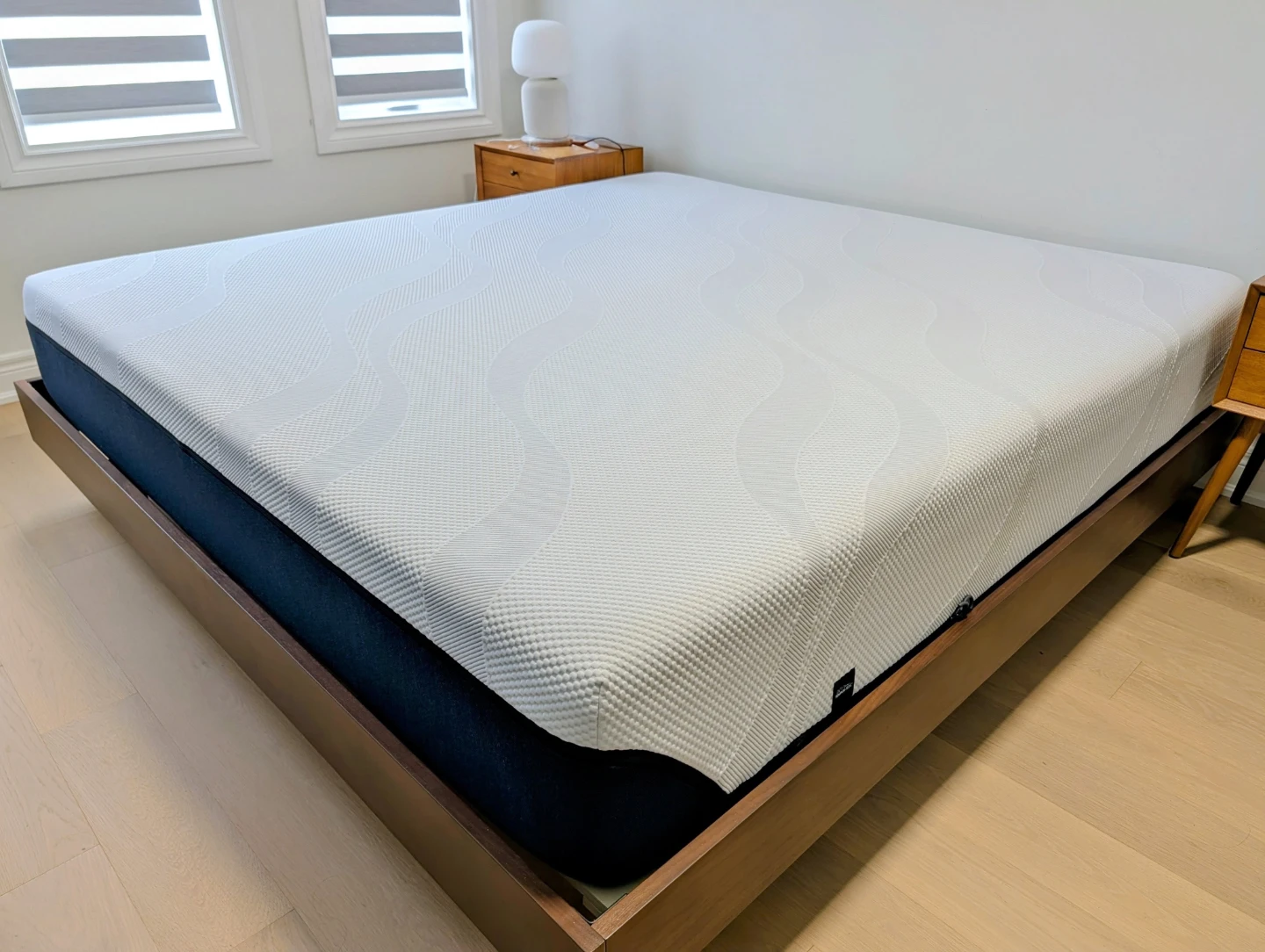 Tempur-Pedic Align Firm King Mattress with Bed box n protector