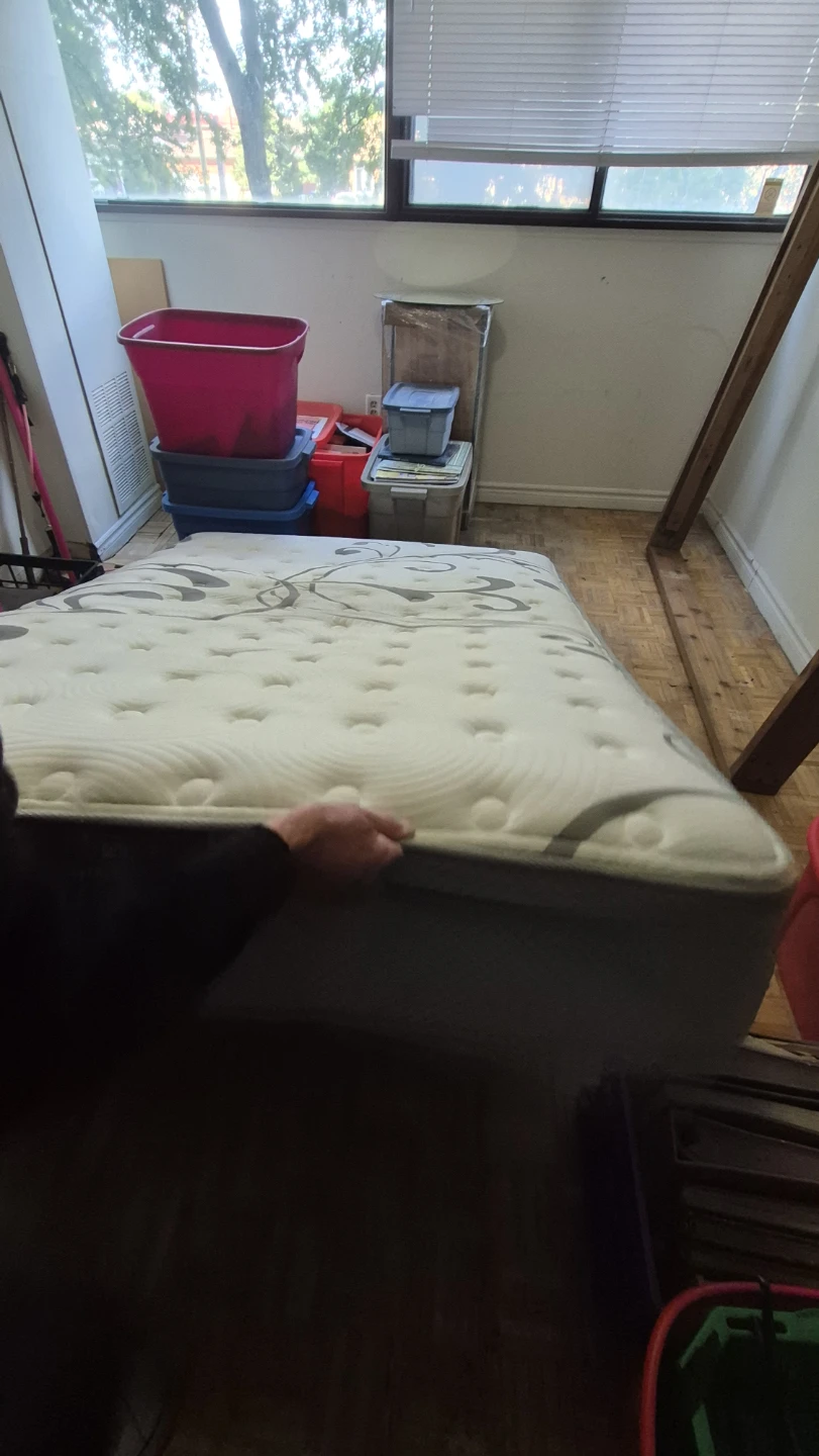 Serta Perfect Sleeper Mattress - photo 2