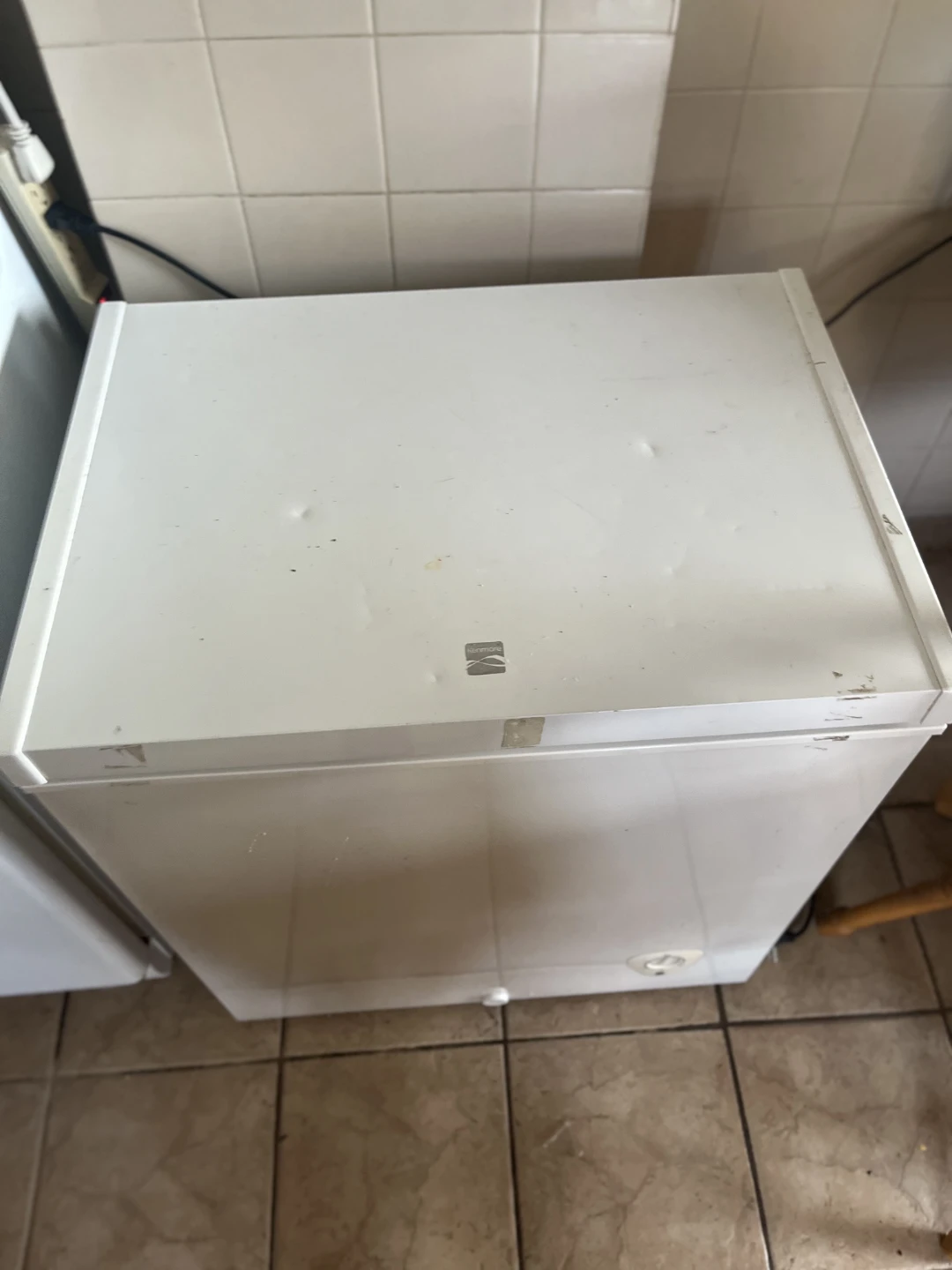 Kenmore Chest Freezer / Deep Freezer with Storage Basket - photo 5