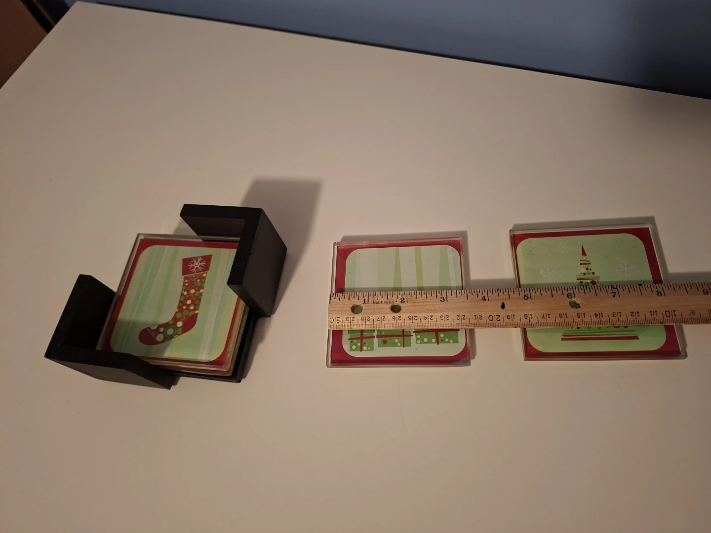 Four glass coasters with a Christmas theme - photo 4