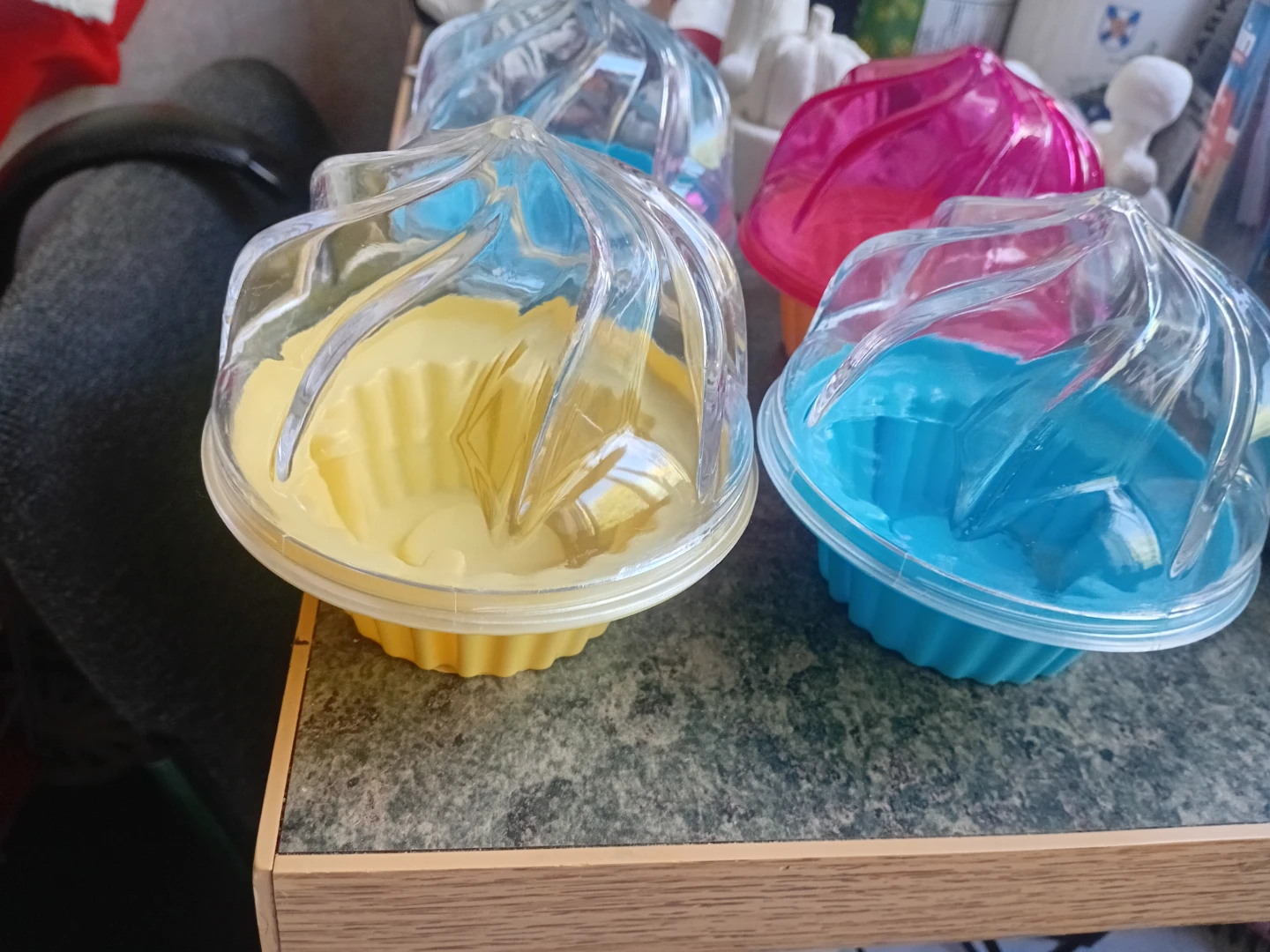 Set of 4 Assorted Colour Cupcake Carriers