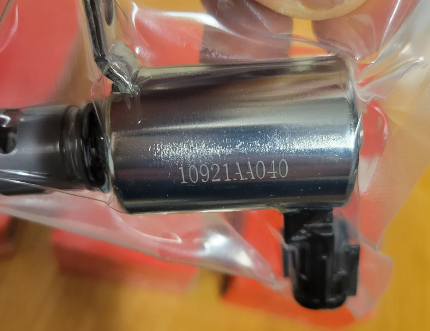 Variable Valve Timing VVT Solenoid Subaru Forester 2.5L - photo 3