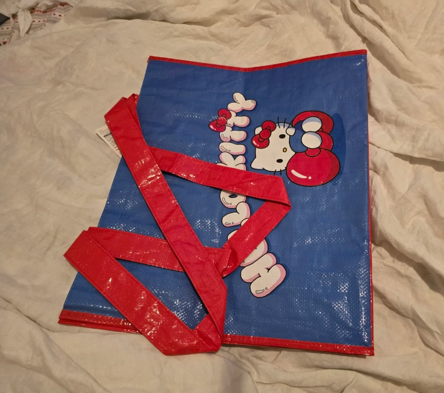 🏈 Official Hello Kitty Reusable Shopping Bag - photo 2