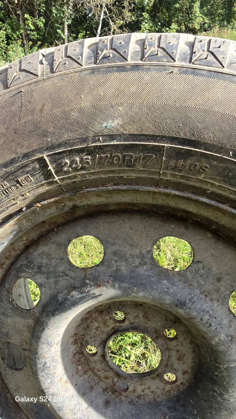 Winter Tires 245/70R17 - photo 5