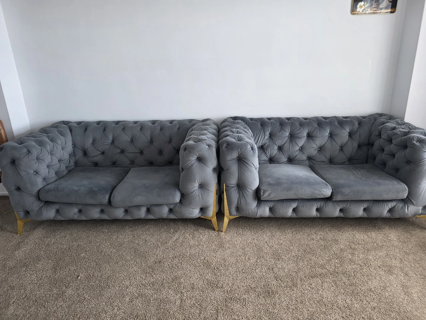 Grey Velvet Chesterfield Sofa - photo 5