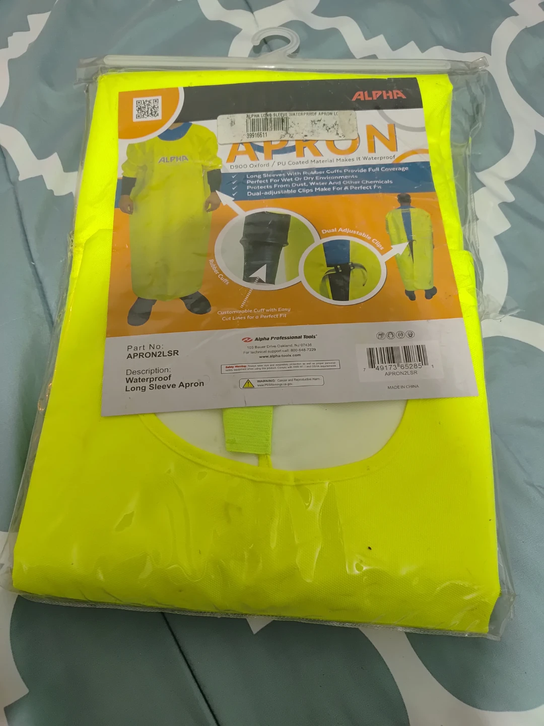 Alpha Waterproof Long Sleeve Apron
