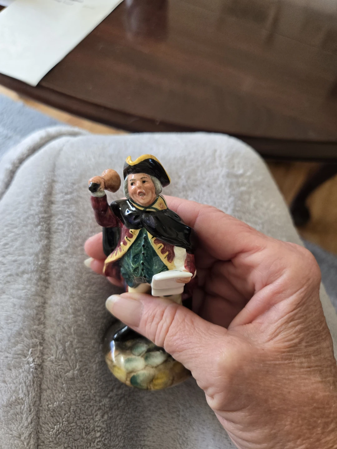 Vintage Royal Doulton "Town Crier"