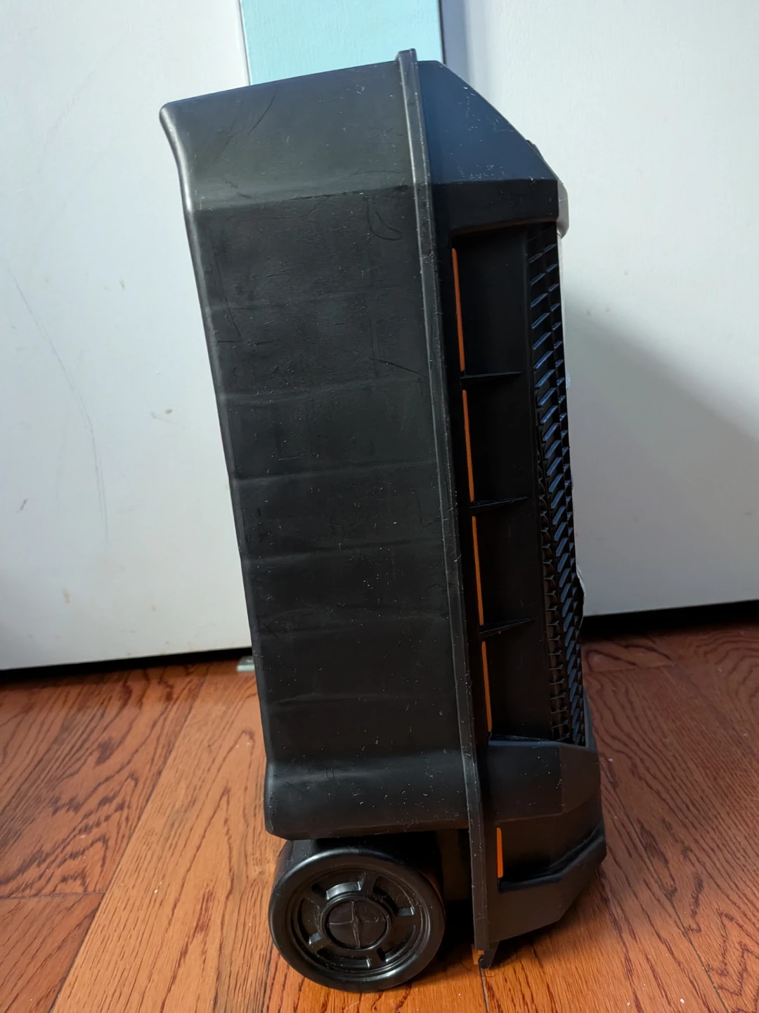 Hot Wheels 100 Car Carrying Case (with wheels and handle) - photo 2