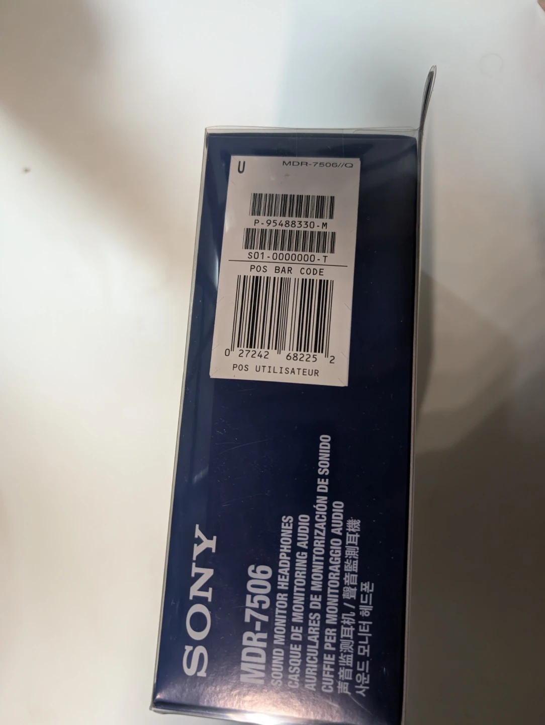 Sony MDR-7506 Professional Sound Monitor Headphones - photo 4