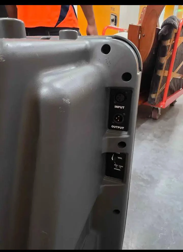 JBL EON15-G2 Powered Speakers - photo 3