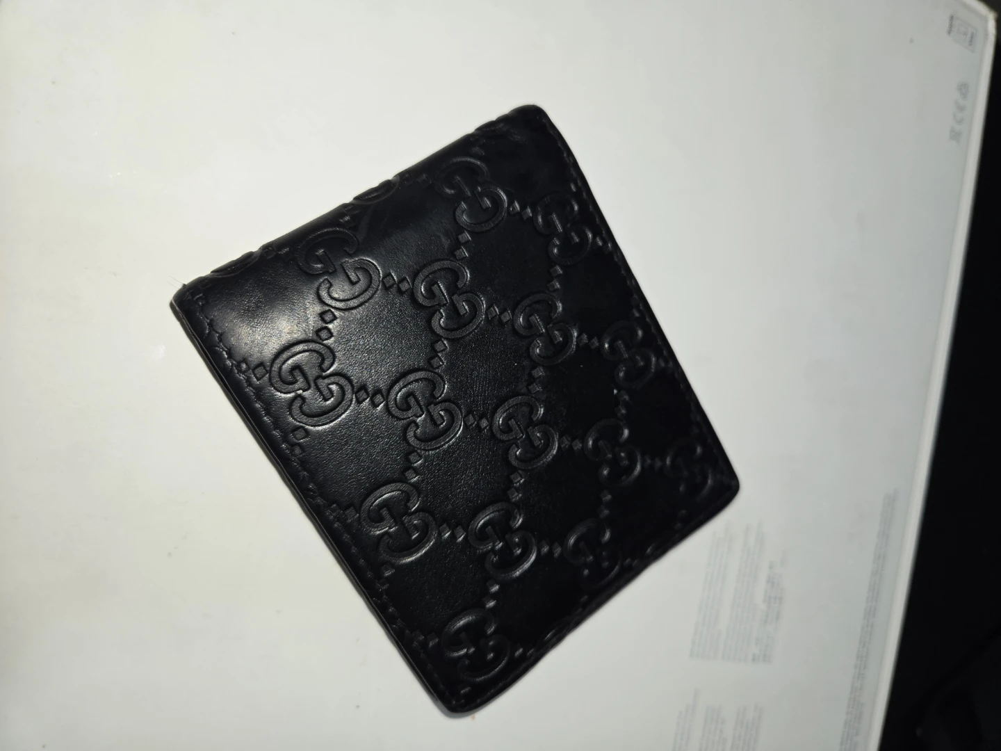 Gucci Signature Leather Bifold Wallet