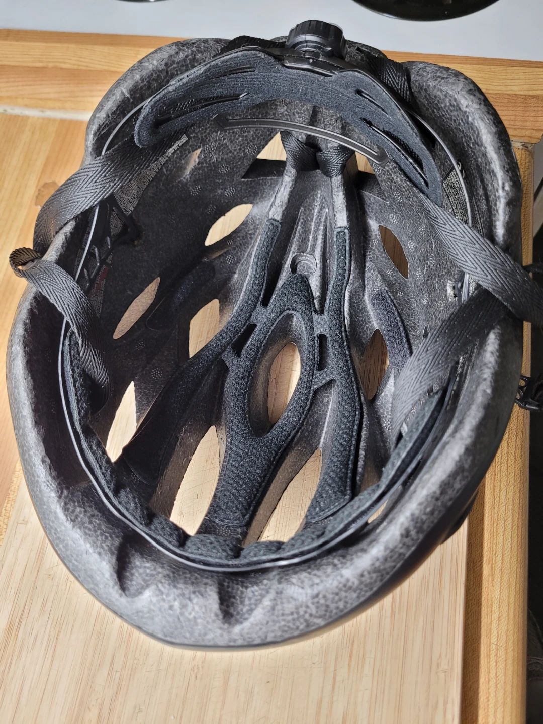 MET Cycling Helmet - Black - photo 3